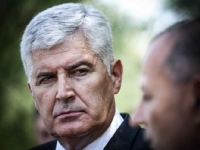 POGLEDAJTE KAKO SE HDZ SVETI BOŠNJACIMA: Ernest Đonko iz Stoca izašao na proteste, uslijedila je BRUTALNA KAZNA na poslu - degradiranje i smanjenje plate!