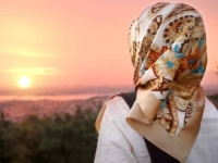 POKRAJINSKI SUD U NJEMAČKOJ ODLUČIO: Muslimanka s hidžabom ne može biti sutkinja!