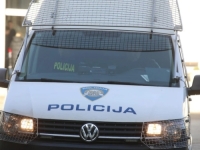 UŽASAN SLUČAJ U SUSJEDSTVU: 42-godišnjaka držali u ropstvu, pritvoreno dvoje ljudi