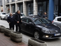 DELEGACIJA SDS-a STIGLA PRED CIK: 'U ove četiri općine izbori se MORAJU PONOVITI!' (FOTO)