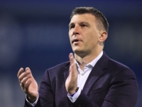 SAD NI PREMIERSHIP NIJE TAKO DALEKO: Igrači Hull Cityja nakon pobjede odgurali Sergeja Jakirovića prema tribini... (VIDEO)