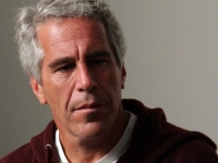 JEZIVI DETALJI IZ DOSJEA: Otkriveno šta je sve poznati seksualni predator naručivao putem interneta