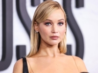 VITKE NOGE U PRVOM PLANU: Jennifer Lawrence zadivila elegancijom na dodjeli nagrada (FOTO)