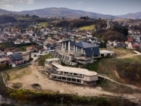 IGRE PRIJESTOLJA U KISELJAKU: Tihomit Brajković iz optuženičke klupe drugome osporio razvoj investicije (VIDEO)