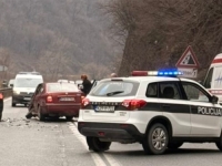 UZNEMIRUJUĆE SNIMKE: Direktan sudar na ulazu u tunel Vranduk, više osoba povrijeđeno...