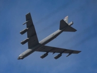 NAPETOST RASTE: Američki bombarderi sposobni za nošenje nuklearnog oružja preletjeli su...