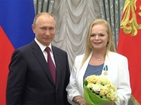 NAJOMRAŽENIJA RUSKINJA: Putinova miljenica ostala bez luksuznog stana, milioni ljudi su je gledali...