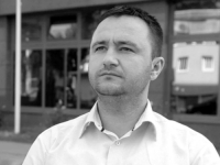 ČAVALIĆ SE BIRANIM RIJEČIMA OPROSTIO: 'Bosna i Hercegovina treba više Emira Mešića'