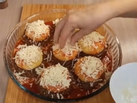 BRZI RUČAK SRIJEDOM: Danas pravimo tradicionalno tursko jelo s mljevenim mesom… (VIDEO)