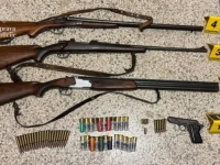 TOKOM POLICIJSKE AKCIJE: Oduzeti narkotici, oružje i municija