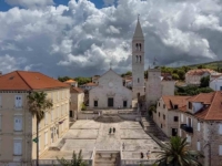 VIDI LI OVO PLENKOVIĆ: U Supetru zamalo izbili neredi zbog murala s ustaškim pozdravom!