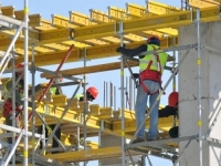 ŠTA SE DOGAĐA U NJEMAČKOJ: Život sve skuplji, građani stežu kaiše, masovni otkazi u auto-industriji...