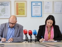 POTPISAN UGOVOR ZA IZVOĐENJE RADOVA: Uskoro počinje rekonstrukcija pješačkog mosta na Vilsonovom