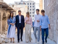 SVRGNUTI DIKTATOR IMA NOVI ŽIVOT: Okupan je luksuzom, ali mora šutjeti, niko ga ne zove, a djeca su mu u šoku