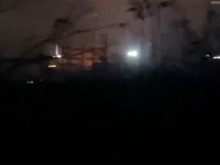 DRAMATIČNE SNIMKE IZ RUSIJE: Direktan pogodak u rusku rafineriju nafte, odjekuju eksplozije...