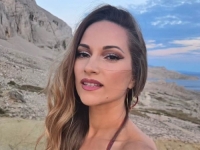 PJEVAČICA IZ HERCEGOVINE NA METI HEJTERA: Zbog vjerskih stavova gubi veliki broj fanova...