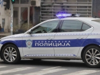 HAOS ZBOG PARKINGA: Svađa prerasla u obračun, muškarca udario dizalicom za auto