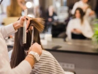 NAGLO POSKUPLJENJE U BANJALUCI: Frizeri, mehaničari i električari dižu cijene