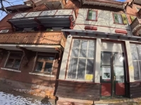 POZNATI PUSTOLOV PRONAŠAO NAPUŠTENI HOTEL U SRED ŠUME: 'Ovo što je unutra nismo mogli ni zamisliti'