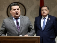 NE ZNA SE KOME JE TEŽE PALO: Dodik grmi o zavjerama, Stevandić prijeti 'paramparčadima' – panika u vrhu koalicije!