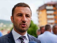 SEMIR EFENDIĆ OTVORENO UPOZORAVA: 'SDP radi na slabljenju države. Priča o 'fildžanistanu' je Karadžićeva retorika!' (VIDEO)