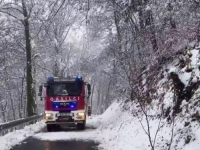 BROJNI PROBLEMI NA SJEVEROISTOKU DRŽAVE: Građani već tri dana bez struje zbog snijega