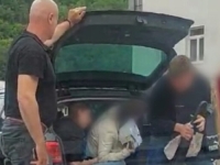 ŠOKANTAN SNIMAK KRUŽI INTERNETOM: Pazite šta je taksista u bh. gradu napravio (VIDEO)