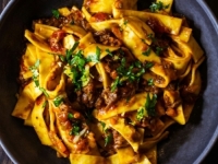 CIJELI SVIJET JE LUD ZA OVIM REZANCIMA: Proglašeni su jelom godine, a priprema je jednostavna