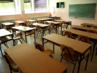 VIJEĆE RODITELJA KS UPOZORAVA: Nastavnici moraju biti u učionicama, djeca na prvom mjestu!