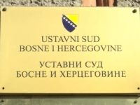 ČEKAJU DA PROĐU PRAZNICI I SLAVE: Ustavni sud BiH tek krajem januara o ustavnosti Vlade RS