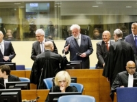 SAFET ORUČEVIĆ ŽESTOKO REAGIRAO: 'Stid me je kada vidim naše predstavnike u društvu radikala poput Primorca i Zovko'