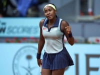 VENUS VILLIAMS REKLA 'DA': Objavljene prve fotografije s romantične ceremonije, evo šta je Serena sestri poklonila (FOTO)