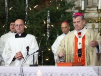 'SB' U SARAJEVSKOJ KATEDRALI 'SRCA ISUSOVA': Vrhbosanski nadbiskup Tomo Vukšić uputio božićnu čestitku vjernicima