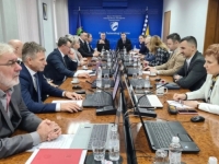 NAMIJENJENA OBILJEŽAVANJU BLAGDANA: Objavljeno ko će dobiti naknadu od 300 KM za vjerske praznike