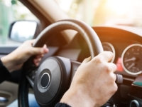 ONO ŠTO VOZAČI ČESTO PREVIDE: Ovo su postupci koji oštećuju automobil