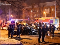 KRVAVI NAPAD U HARKIVU: Bomba pala na prometnu cestu, ima ubijenih i ranjenih