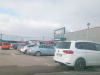 PRELAZE DRINU ZBOG ŠTEDNJE: Građani Srbije masovno dolaze u kupovinu u Bosnu i Hercegovinu