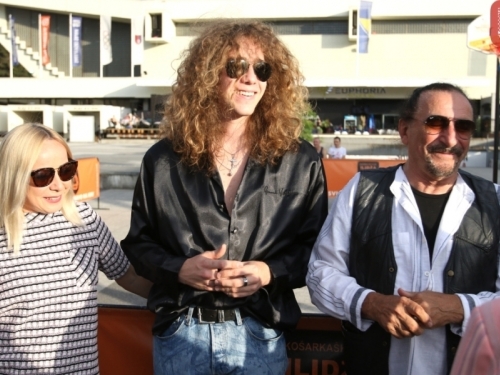 'KOJI SI TI, KRALJ': Željko Bebek proslavio 80. rođendan, supruga Ružica uputila čestitku (FOTO)