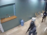 SNIMAK UŽASA IZ DRUGOG UGLA: Ubice s fudbalskog terena snimljene izbliza, jedna od žrtava uzalud pokušala pobjeći