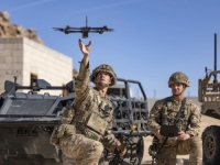 MOĆNA SILA POKAZALA SNAGU: Jedan vojnik upravlja s 200 dronova