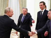 TRENUTAK ISTINE: Za isti sto sjeli Rusi, Amerikanci i Ukrajinci – počinje bitka za mir