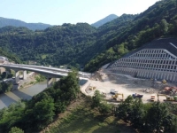 NI NA NEBU NI NA ZEMLJI: Autoceste FBiH tvrde da je na gradilištu dionice Vranduk – Ponirak...