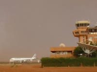 SVE SE TRESE OKO NAJZNAČAJNIJEG AERODOROMA: Jake eksplozije i pucnjava iz teškog oružja