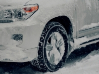 SAVJETI ZLATA VRIJEDNI: Koliko često zimi prati automobil i na šta treba paziti