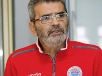 NE DAJ SE, LEGENDO: Slišković ponovo operisan zbog problema s krvnim žilama