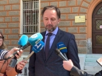 DŽEVAD MAHMUTOVIĆ NAKON PRESUDE USTAVNOG SUDA PO NJEGOVOJ APELACIJI: 'Ponosan sam na svoje 'izdajničko djelovanje'!'