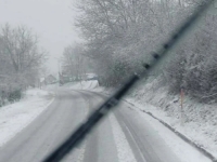 SNIJEG PRAVI PROBLEME VOZAČIMA: Šleperima se ne preporučuje vožnja na ovim relacijama