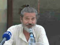 POZNATI SRBIJANSKI GLUMAC OTKRIO MODUS OPERANDI VUČIĆEVOG REŽIMA: 'Čekao sam Novu godinu u mirnoj atmosferi, sa porodicom i unukom, kada me je pozvao...!'