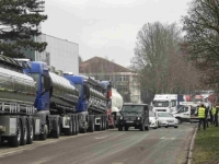 NAKON SASTANKA SA NIKŠIĆEM: Prijevoznici iz BiH obustavili blokadu graničnih prijelaza