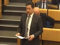 ZAIMOVIĆ PITA VLADAJUĆE: 'Hoće li biti novca za redovne isplate penzija ili je ovo zakon 'drži vodu dok majstori odu'?'